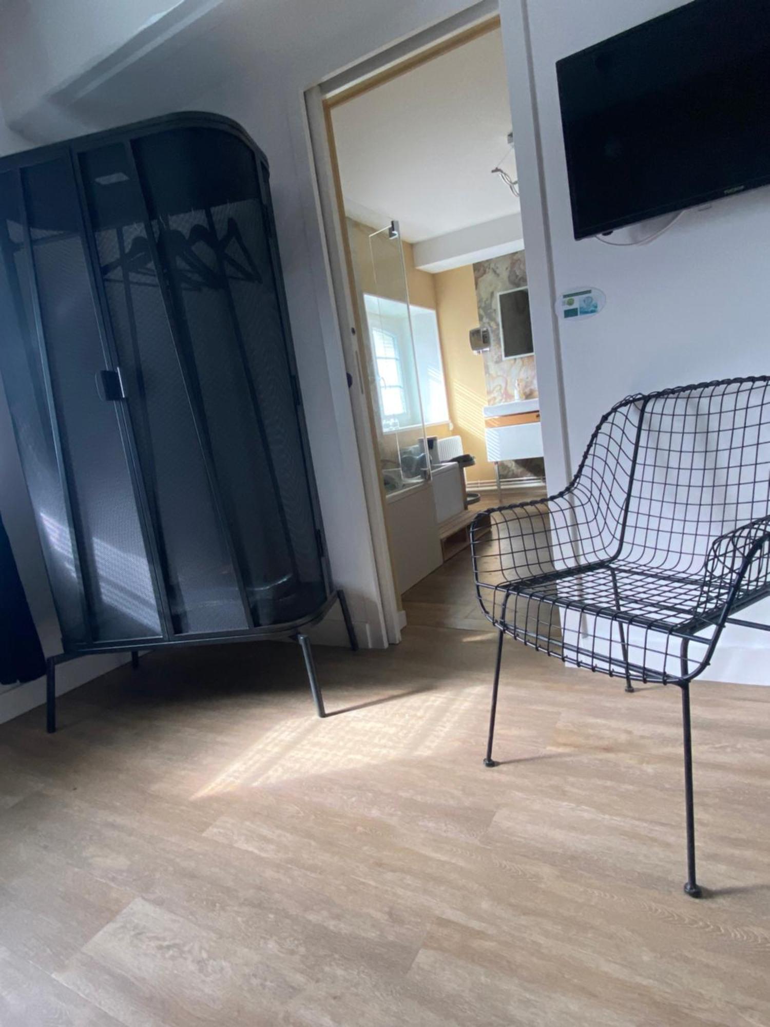 Suite En Terrasse A 干邑 外观 照片